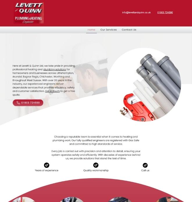 Website antes da reestruturação — layout confuso e sem hierarquia clara